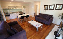 Moby's Beachside Retreat - Holiday Find 4