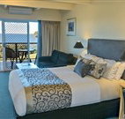 Amooran Oceanside Apartments and Motel - Holiday Find