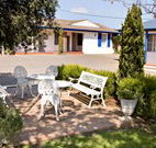 Colonial Motel and Apartments - Holiday Find