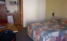 Daydream Motel - Broken Hill - Holiday Find 0