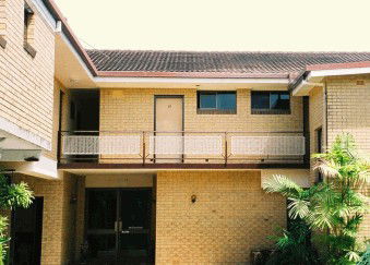 Kurrimine Beach Motel - Holiday Find 1