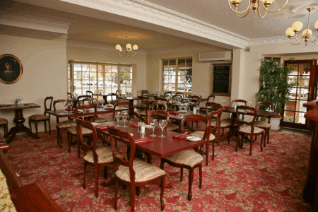 Australian Heritage Motor Inn - Holiday Find 3