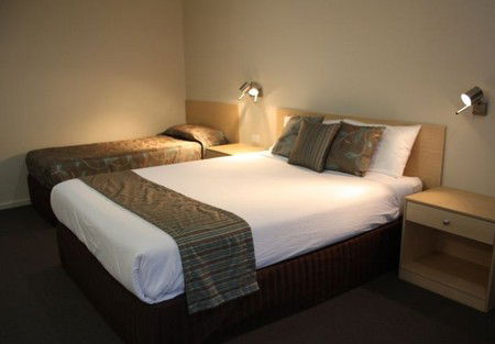 Tumbarumba Motel - Holiday Find 0