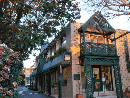 Adelaide Oakford Apartments - Holiday Find 3