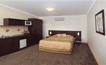 Willows Motel Goulburn - Goulburn - Holiday Find 2