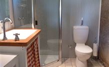 Kangadoo Cottage - Holiday Find 7