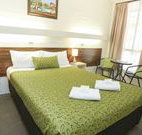 7th Street Motel - Holiday Find