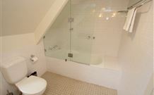 Fitzroy Inn Historic Retreat - Mittagong - Holiday Find 4