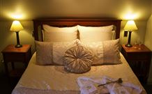 Rose Lindsay Cottage - Holiday Find 2