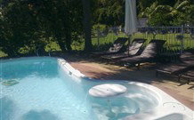 Wilderness Grove Estate - Holiday Find 0