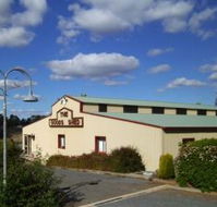 Neville Siding - Holiday Find