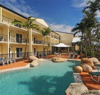 Cairns Queenslander Hotel and Apartments - Holiday Find