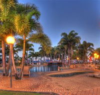 Rollingstone Beach Front Resort