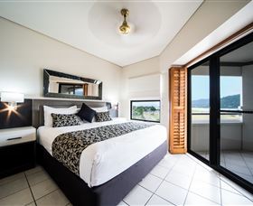 Portside Whitsunday Apartments - Holiday Find 1