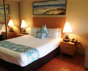 At Boathaven Spa Resort - Holiday Find 2