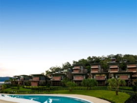 Yacht Club Villas - Holiday Find 1