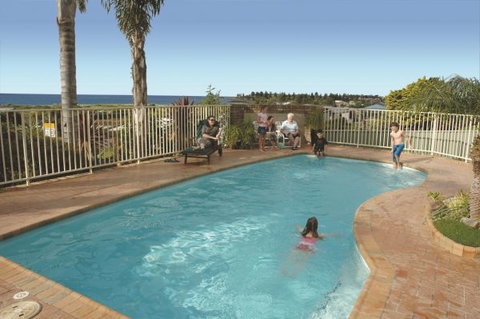 Captain's Quarters Bermagui - Holiday Find 5