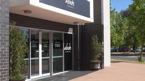 Abode Tuggeranong - Holiday Find 0