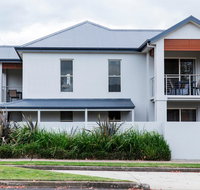 Stay Bathurst - Holiday Find