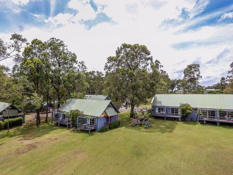 Vineyard Hill Resort - Holiday Find 0