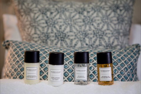 Mount Victoria Manor - Holiday Find 1