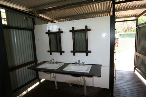 Mount Nancar Wilderness Retreat - Holiday Find 8