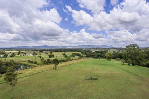 Vineyard Hill Resort - Holiday Find 2