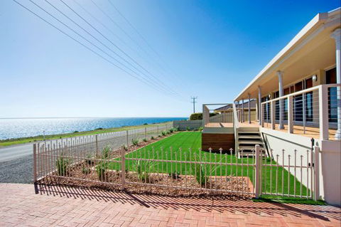 BayHaven - Holiday Find 78