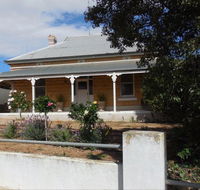 Book Keepers Cottage Waikerie - Holiday Find
