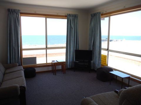 BayHaven - Holiday Find 110