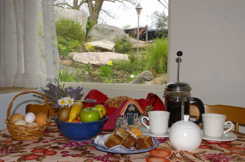 Naimanya Cottage - Holiday Find 1