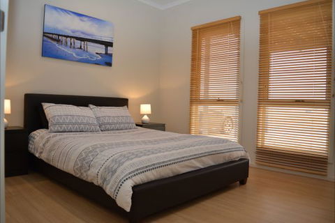 BayHaven - Holiday Find 131