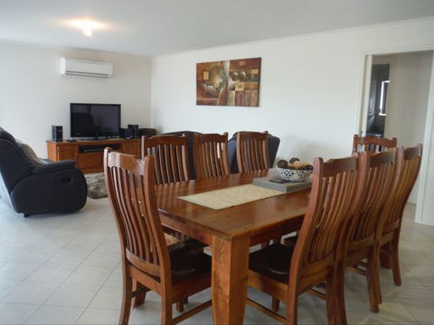 BayHaven - Holiday Find 101