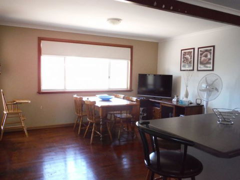 BayHaven - Holiday Find 106