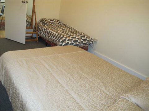 Fensom's Holiday Home - Holiday Find 3