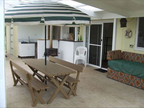 Fensom's Holiday Home - Holiday Find 20