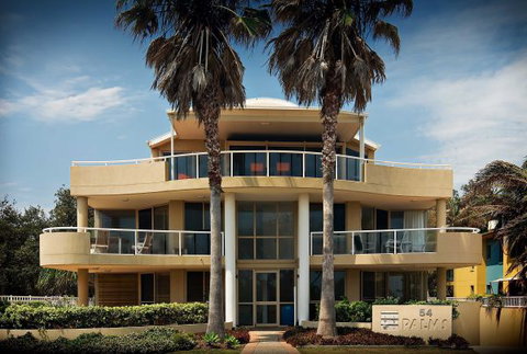 Absolutely Fabulous - Holiday Find 0