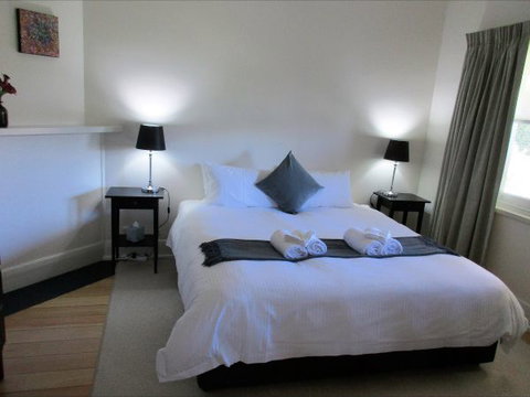 Tin House At Tanunda - Holiday Find 9