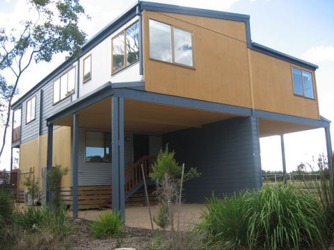 Shelly Beach Villas - Holiday Find 0