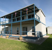 LJ Hooker Goolwa Holiday Rentals - 25 Barrage Road Goolwa South - Holiday Find