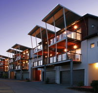 Quarterdecks Harbour Retreat