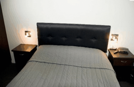 Chardonnay Sky Motel - Holiday Find 0