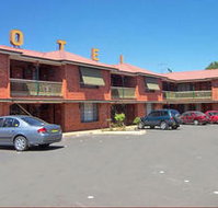 Poets Recall Motel - Holiday Find