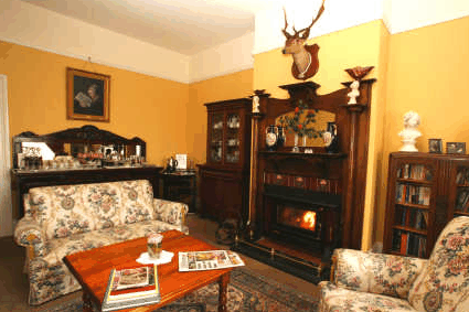 Ashton Gate Guest House - Holiday Find 3