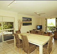 Adrift at Byron Bay - Holiday Find