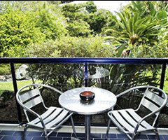 Adrift At Byron Bay - Holiday Find 2