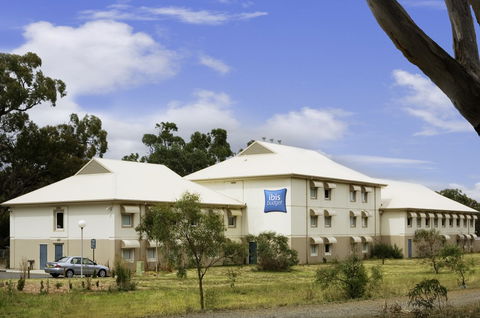 Ibis Budget Canberra - Holiday Find 0