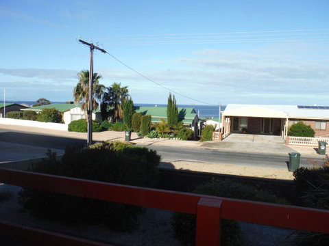 Kenny's Retreat - Holiday Find 1