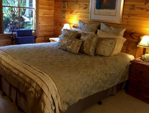 Whistle Stopover - Holiday Find 4