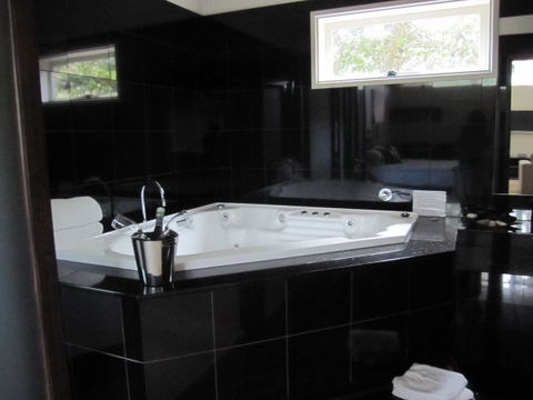 Arusha B&B Retreat - Holiday Find 0